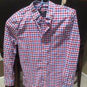 Vineyard Vines performance shirt